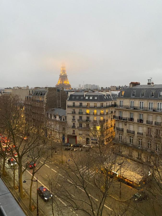 باريس The Eiffel Tower Room المظهر الخارجي الصورة